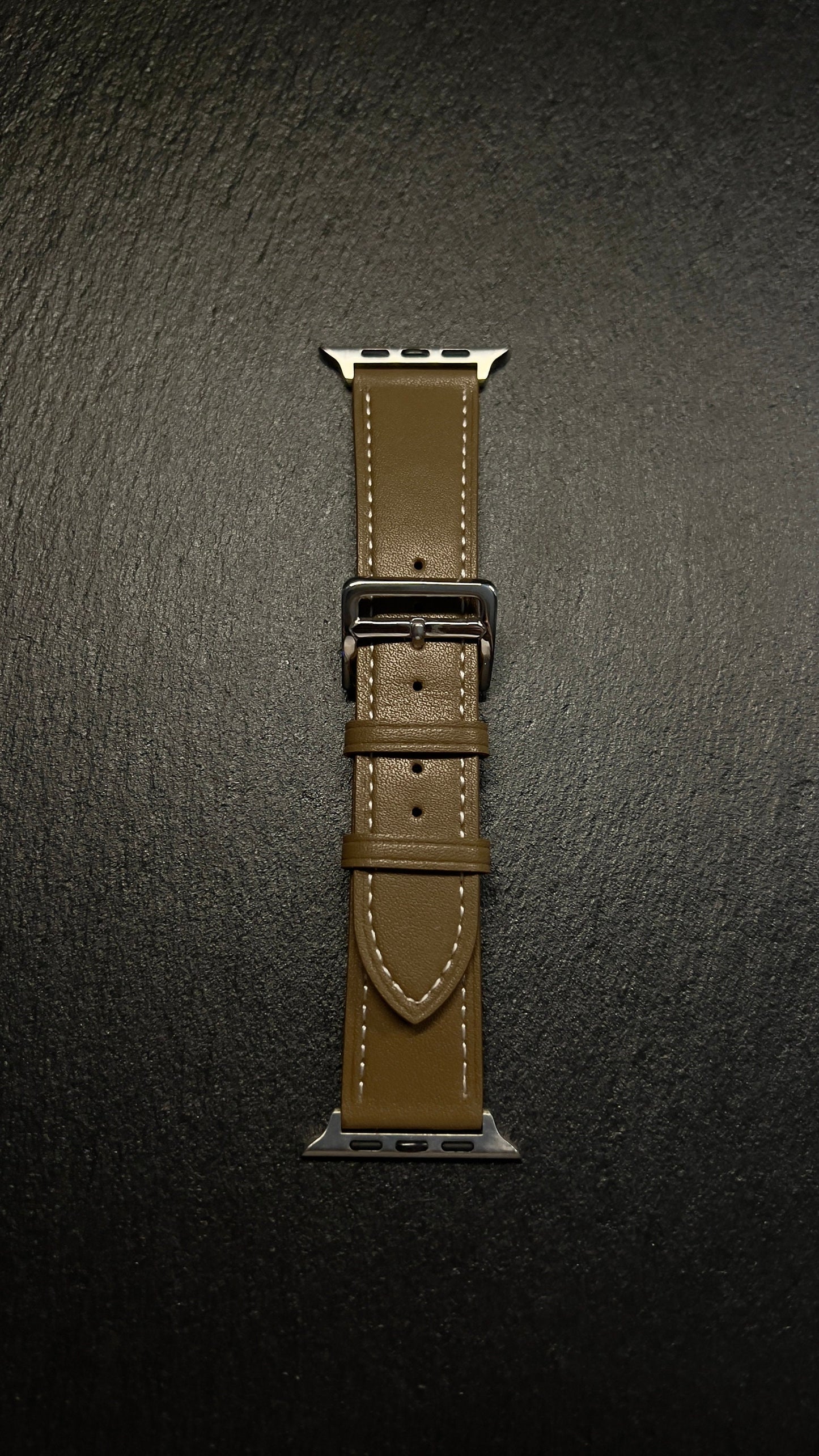 NEW! Lether Band for Apple Watch Band für Apple Watch Series 9, 8, 7, 6, 5, SE, Ultra 38mm, 40mm, 41mm, 42mm, 44mm, 45mm, 49mm