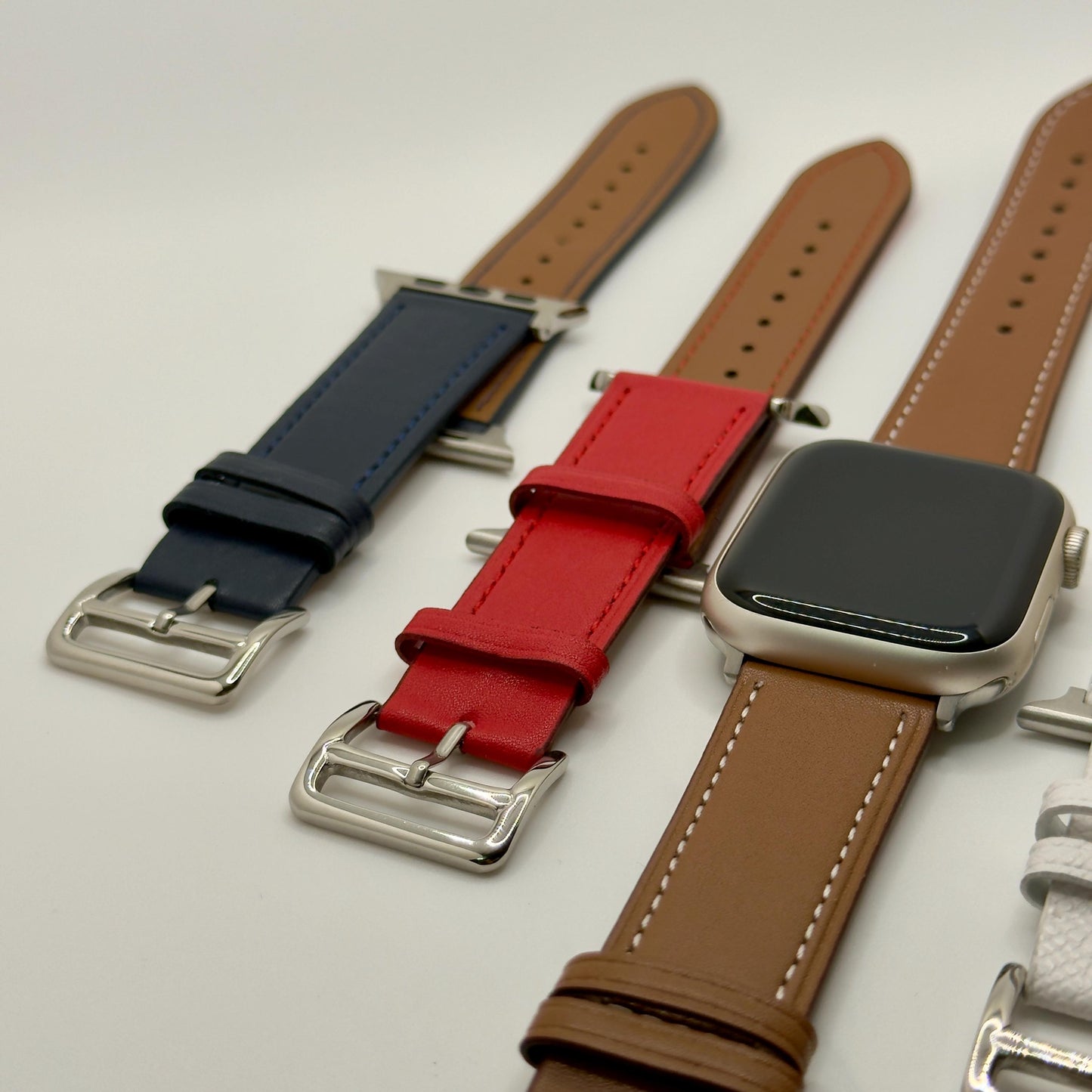 Apple Watch Lederarmband – Klassisches Design mit Metallschließe – 38–45mm – hochwertiges Kunstleder in vielen Farben
