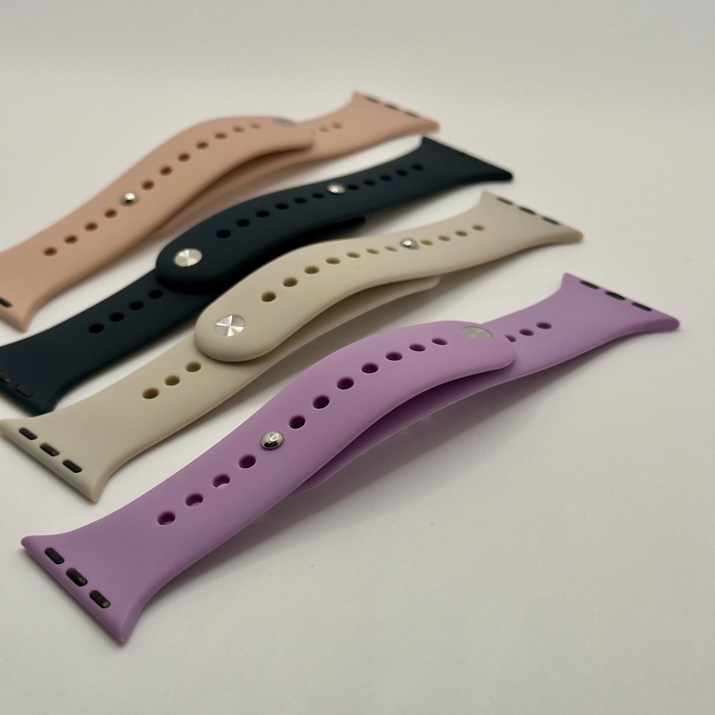 Apple Watch Armband aus Silikon – Sportband mit Pin-Verschluss – 38–45mm – viele Farben – kompatibel mit Series 1–9, SE, Ultra